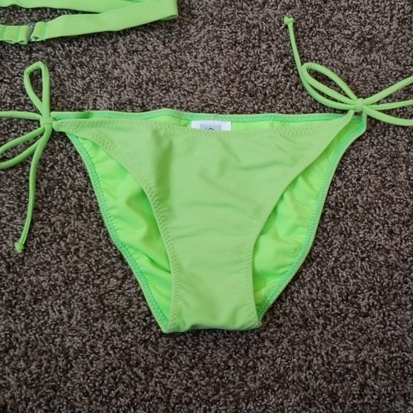 🎉🎉2 for$13🎉🎉California Waves Bikini  size S - Picture 4 of 8